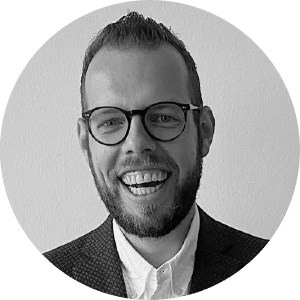 Simon Hismer Imping Headshot