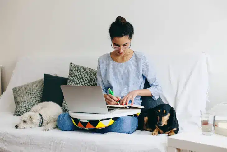 7 Resume Mistakes That Give Hiring Managers “the Ick”