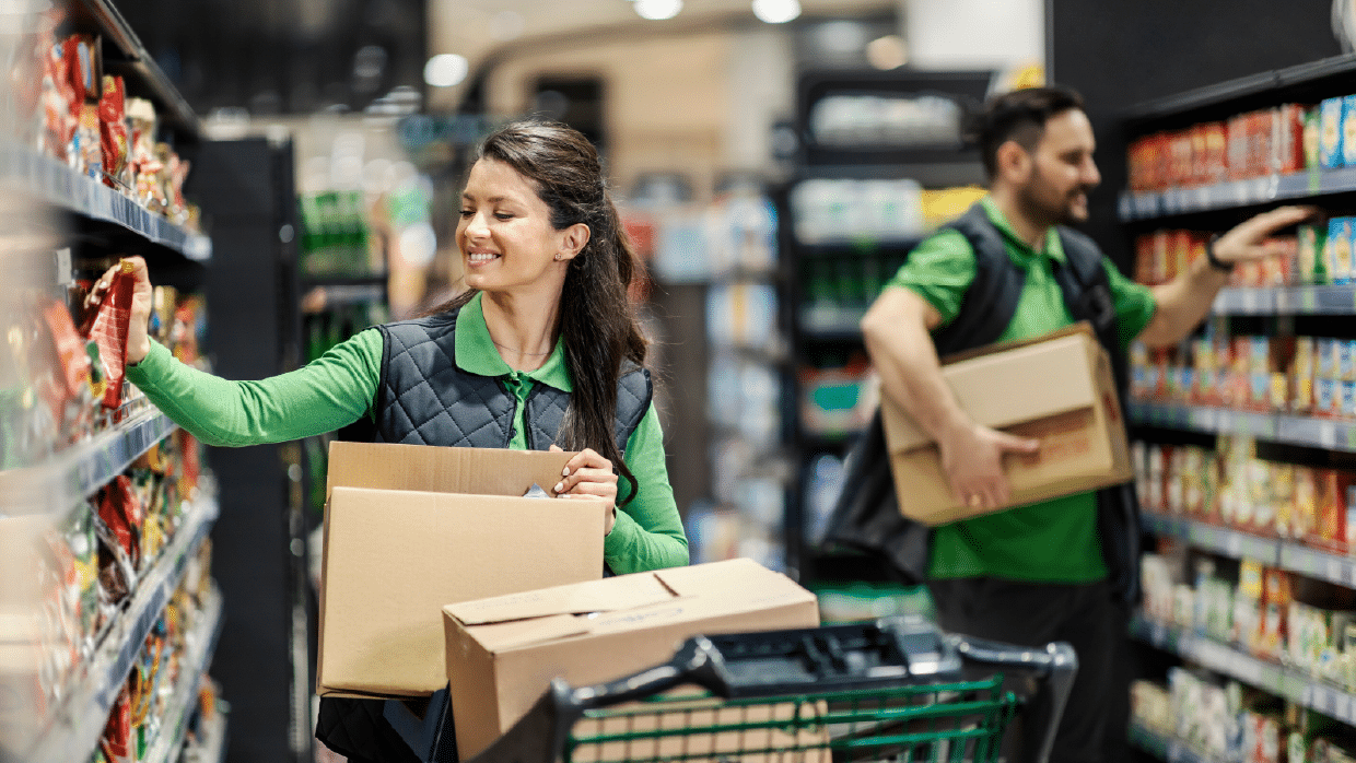 Smarter retail hiring in 2025: Transforming talent acquisition with Hirevue